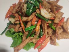 -楼兰古丽·新疆拌面·清真(华阳城店)