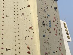 -问山MountQuest攀岩馆