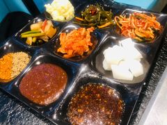 -烤路里·韩国品质自助烤肉(石路天虹4号店)