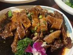 -小小饭店·休闲农庄·安吉松树林里的农家菜