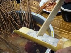 -咏勝锑锅麻辣烫(净居寺路总店)