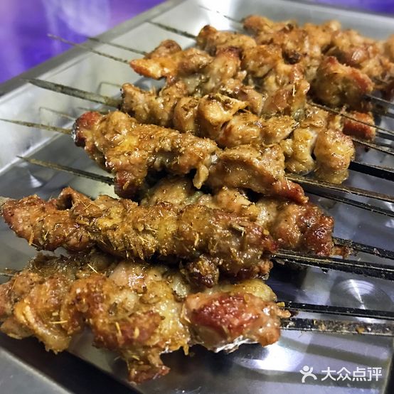 今夜忘不了烧烤炖羊排