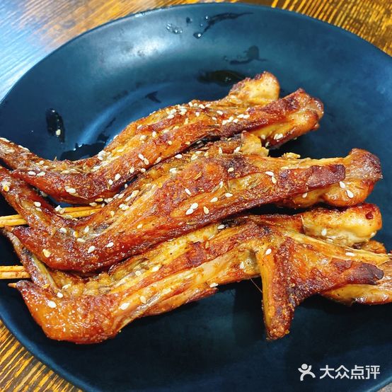 梁山泊碳火烧烤