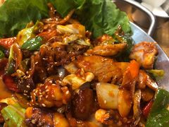 鱿鱼炒五花肉-富乐满韩国正宗炸鸡韩国料理(虹泉路店)