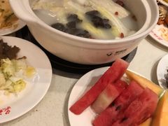 -泉福居酱骨头自助广场(南大街商业步行街店)