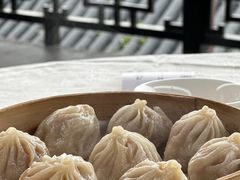 蟹粉小笼包-楼外楼(西湖景区孤山路店)