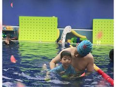 -龙格亲子游泳·水育早教运动中心(绿宝中心)
