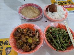 -咱家王新国把子肉(县东巷店)