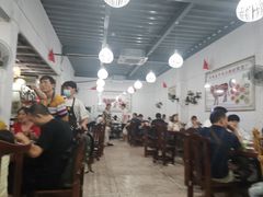 大堂-官塘牛同志牛肉火锅