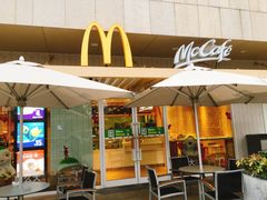 露天位-麦当劳(塔园路店)