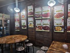 -小球滚滚湘菜馆·烤鱼·口味虾(太平街店)