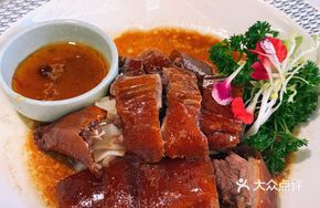 Charcoal-Grilled Lychee Wood Signature Roast Goose