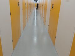 -安东易迷你自助仓储寄存仓库(草桥店)