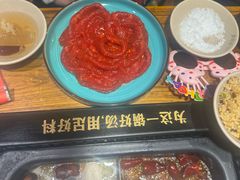 -老牌坊云南鱼豆花火锅(嵩山店)