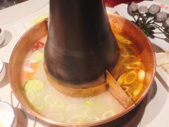 -思阁炭香火锅(学伟鑫城总店)