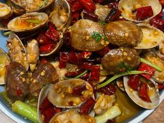 -街角等你.大连海鲜烧烤.经典铁板海鲜串(西安路店)