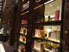 -行者书屋大堂吧 ·下午茶(南京圣和府邸酒店)