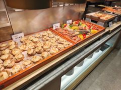 -川骄海鲜自助(王府井奥莱UP TOWN店原世界之花店)