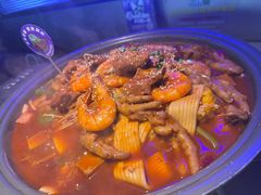 -徐记小怪兽肉蟹煲(中央大街店)