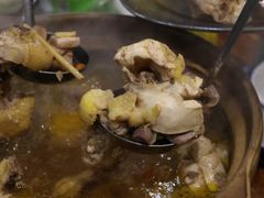 -威邵鸡煲(西华路总店)
