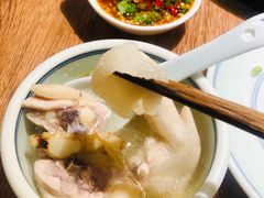 -拾里椰乡·海南椰子鸡(珠影星光城店)