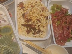-齐市马佳地摊烤肉