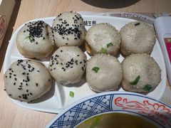 双拼生煎-小杨生煎(黄河路美食休闲街店)