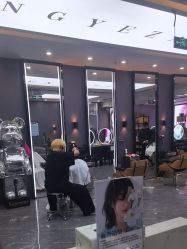 -藤野造型烫染·漂发