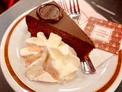 -Cafe Sacher(WIEN)