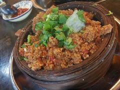 -乐山食古香跷脚牛肉