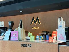 -M Stand(深圳龙岗万科广场店)