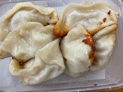 -黄阿姨锅贴大王(万航渡路店)