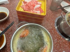 -四囍码头海鲜烧烤自助火锅(外滩南京东路悦荟广场店)