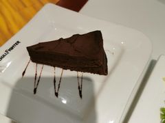 -斗牛士牛排餐厅(嘉里汇店)