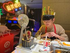 -海底捞火锅鲜切牛肉主题店(长寿路店)