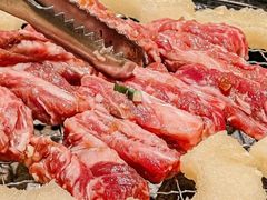 -蚂蚁洞·烤肉大营地(上海静安大悦城店)