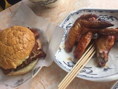 猪扒菠萝包-渔记茶餐厅(渔村店)