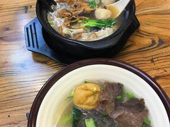 牛肉什锦砂锅-七里弄堂生煎(甪直店)