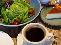 -Common Table · Brunch & Coffee