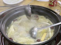 -濠轩阁特色生蚝火锅(水湾路店)