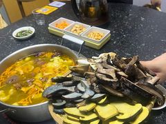 -菌极鲜野生菌火锅店(阳明祠店)