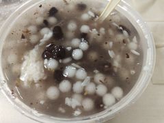 -芳婆糕团店(王府大街店)