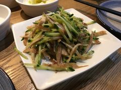 凉拌猪耳-金豆角砂锅焖面(安贞店)