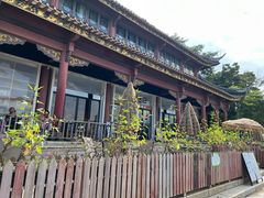 -新华书店(顺峰山公园店)