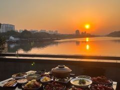 -聚汇三少·龙虾·中餐厅(莫邪路新天地店)