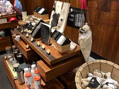 零售区-星巴克臻选(深圳万象天地旗舰店)