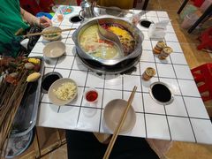 -鼎伙伙火锅串串·10年品牌传承(白象居总店)