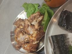 -围炉肉舍•炭烤活鳗•丹东海鲜烤肉(步行街店)