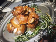 -LESCEDARS Brasserie Bistro香柏树