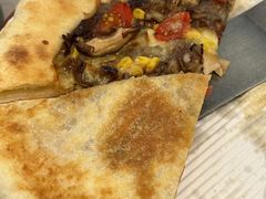 原神和牛烤蘑菇比萨双芝卷边普装-必胜客(吾悦广场店)